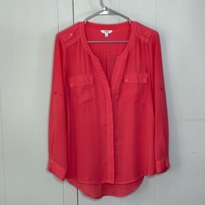 ⭐️3/$25⭐️ Q&A Coral Blouse